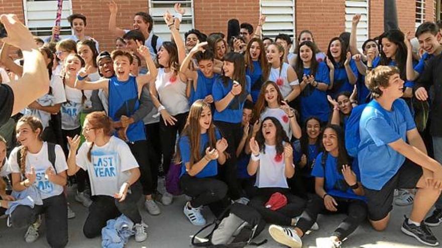 Així són les versions de Greenday, Avicii i Icona Pop fetes per alumnes manresans