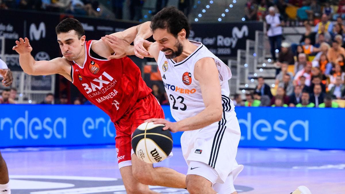 Sergio Llull and Álex Reyes, in a Copa del Rey match