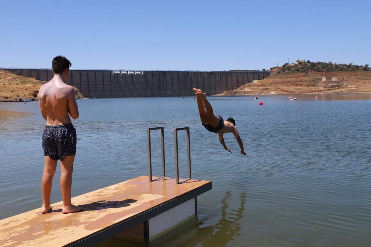 La Breña II y La Colada abren sus playas al baño con aforo limitado