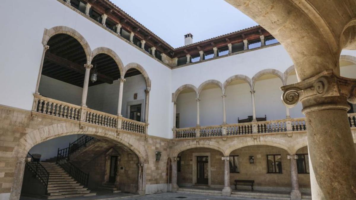 El TSJB ha confirmado la condena de cuatro años y medio de prisión para el cuidador de una residencia de ancianos de Palma, que abusó de una mujer.