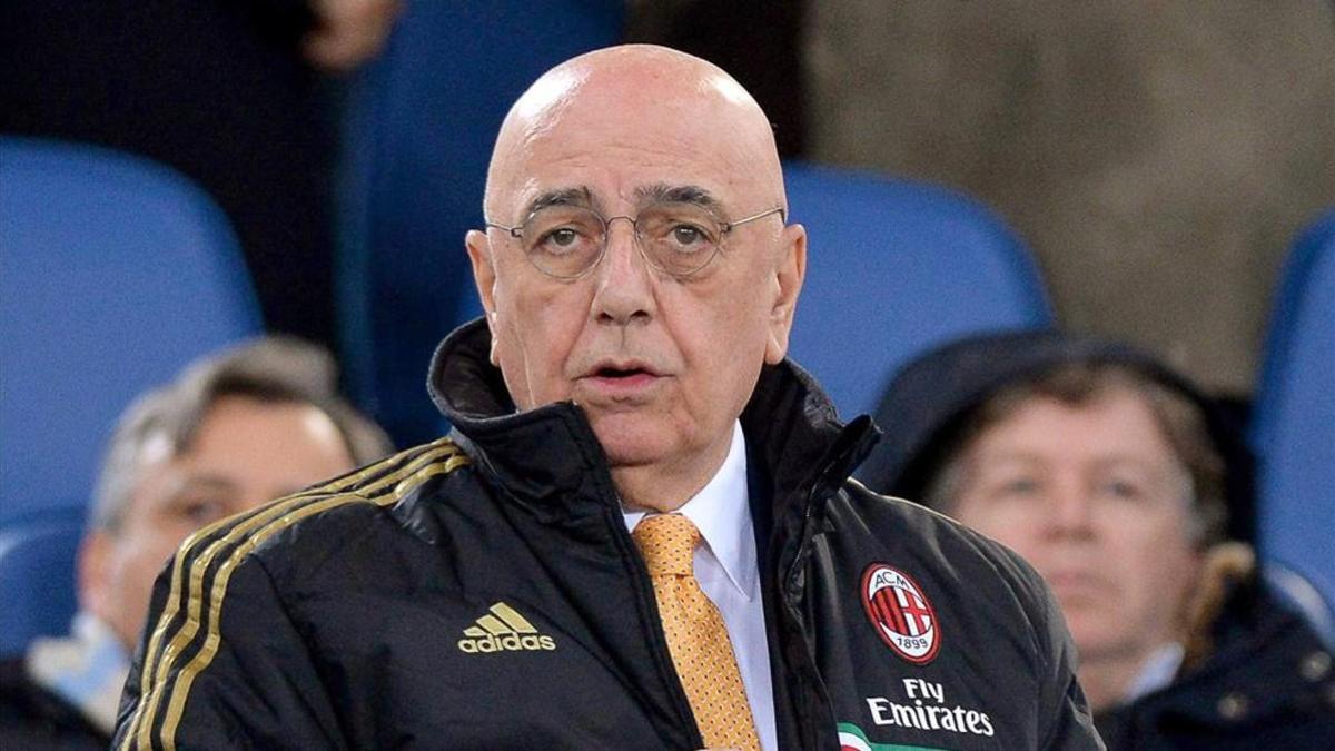 La venta del Milan, sin fecha