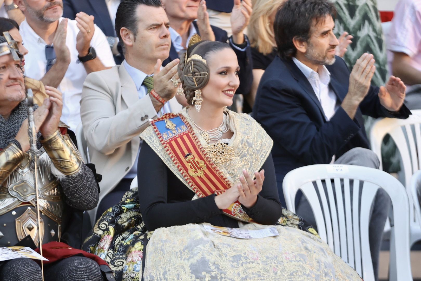 Fin del camino. La despedida de Laura, Paula y las falleras de 2023