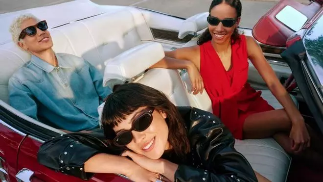 ¿Qué gafas son 'muy tú'? Ni tu móvil ni tu espejo saben tanto de ti como esta app que elige las mejores para tu cara