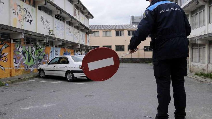 Policías municipales reclaman un cuadrante normativo sobre sus turnos de trabajo. // Bernabé/Javier Lalín
