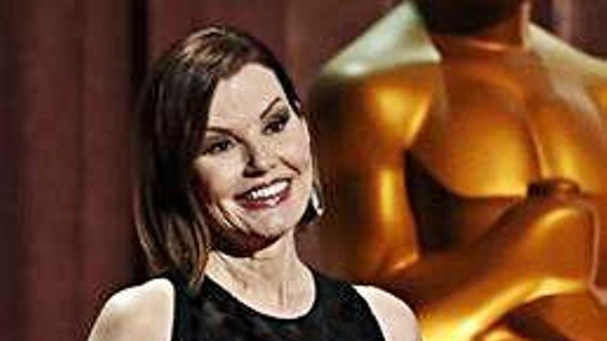 Geena Davis y David Lynch reciben los Oscar honoríficos por toda su carrera