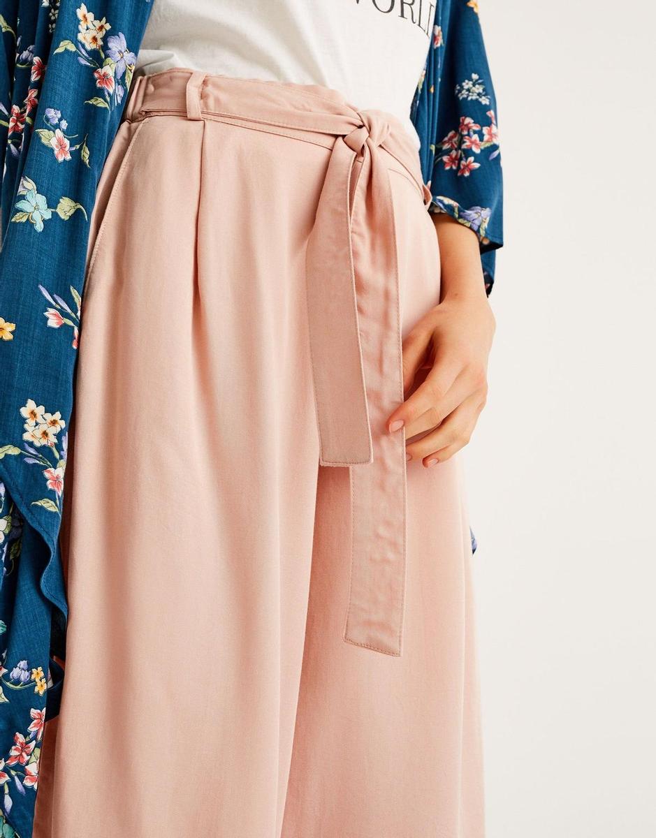 Pantalón culotte de Pull &amp; Bear