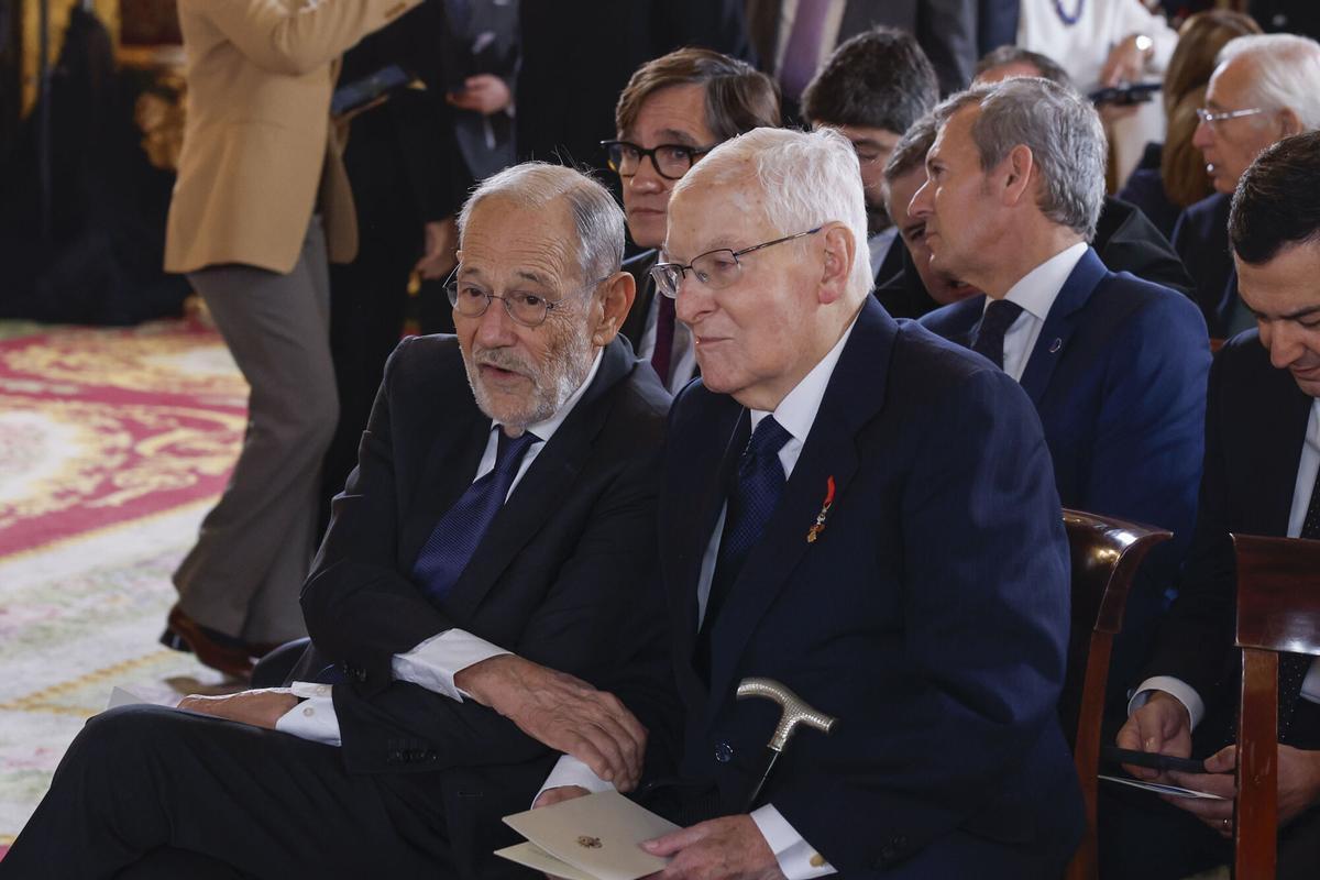 Acto en el Palacio Real por los 50 años de Monarquía. Acto en el Palacio Real por los 50 años de Monarquía.
