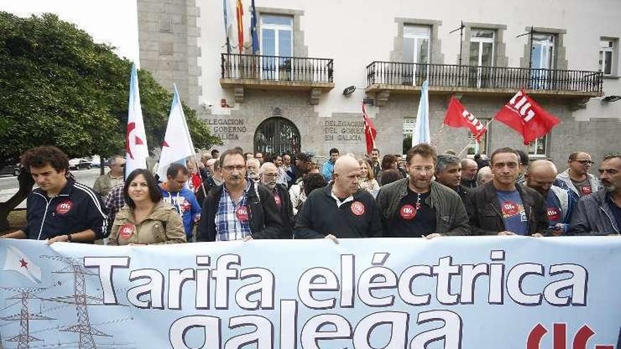 Delegados de la CIG reclaman en A Coruña una tarifa eléctrica gallega