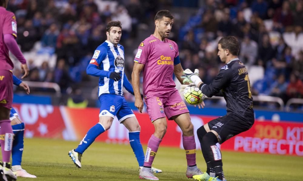 El Deportivo cae ante Las Palmas en Riazor