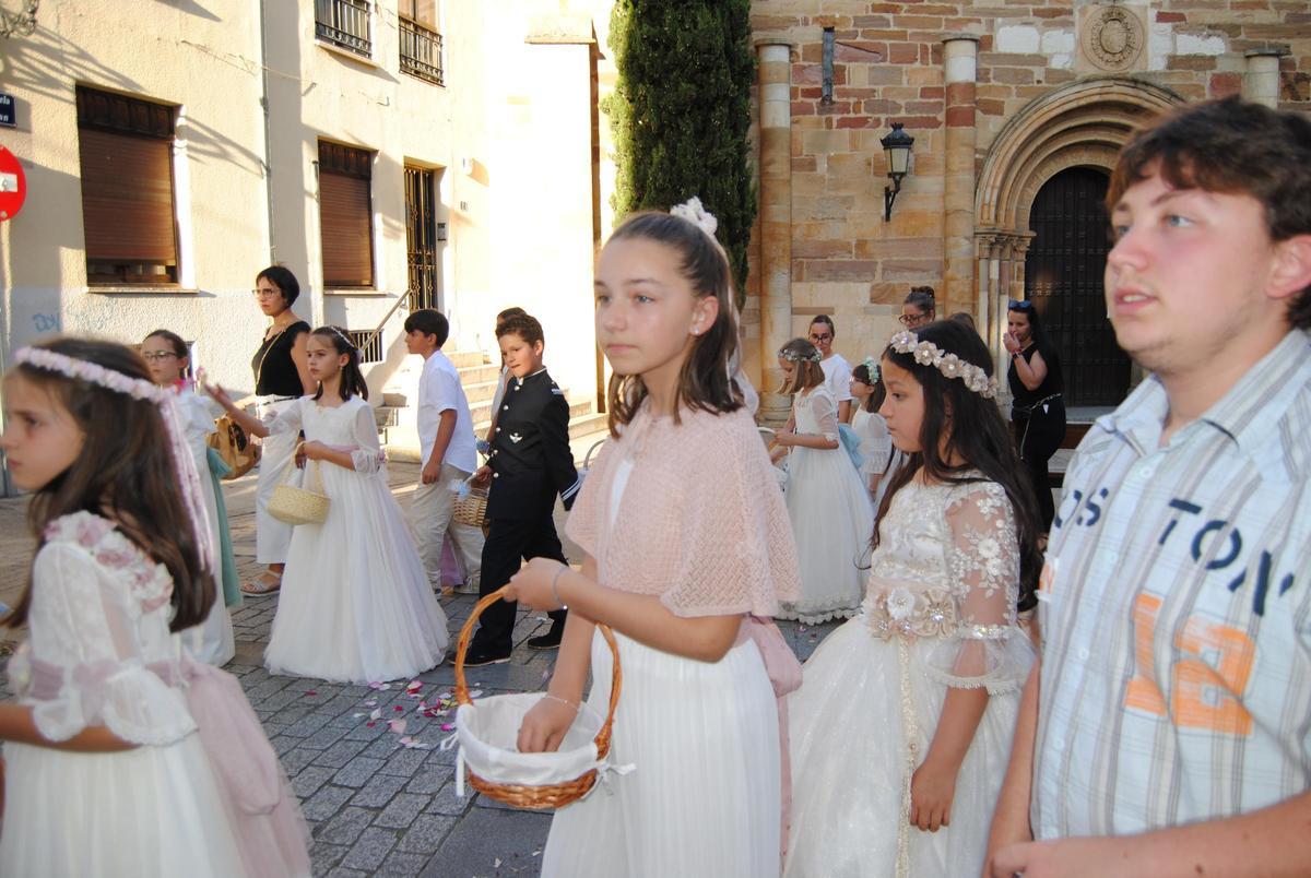 GALERÍA | La procesión del Corpus de Benavente, en imágenes GALERÍA | La procesión del Corpus de Benavente, en imágenes