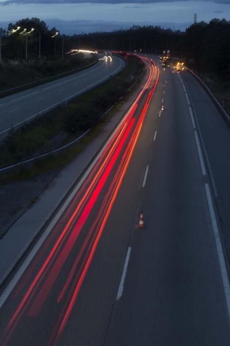 Corte de un carril en la autopista "Y"