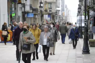Aumenta el clamor por la aplicación de la cuarta dosis ante la escalada de contagios