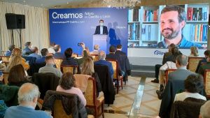 Mañueco imita Ayuso: busca el vot anti Sánchez i denuncia ‘atacs’ del Govern a Castella i Lleó
