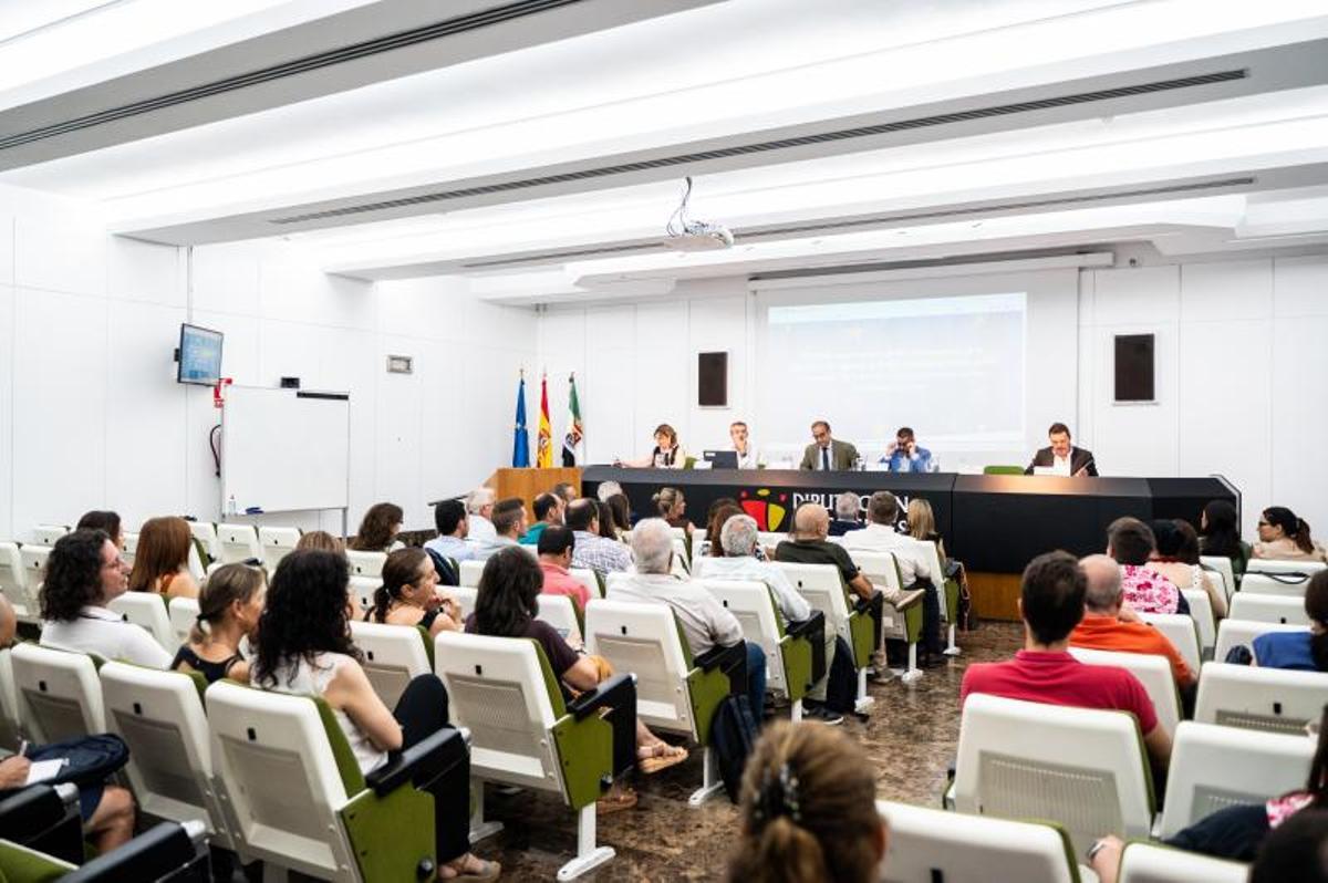 Extremadura reivindica la fuerza de los fondos europeos y pide más voz para los municipios en la UE