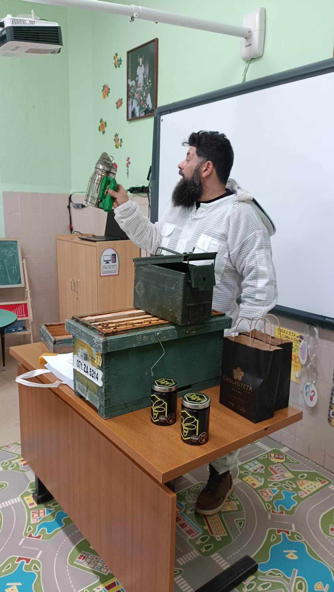 GALERÍA | Miel y chocolate en este colegio de Zamora