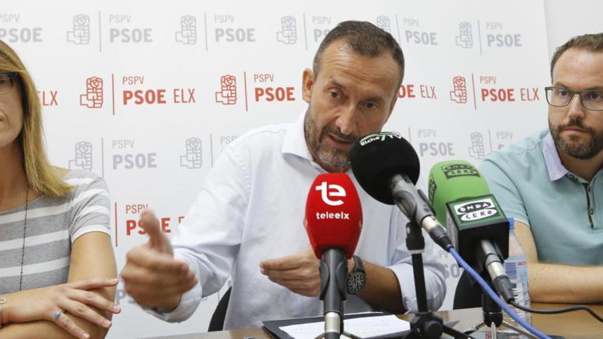 La ejecutiva del PSOE pone al edil Héctor Díez al frente del programa electoral
