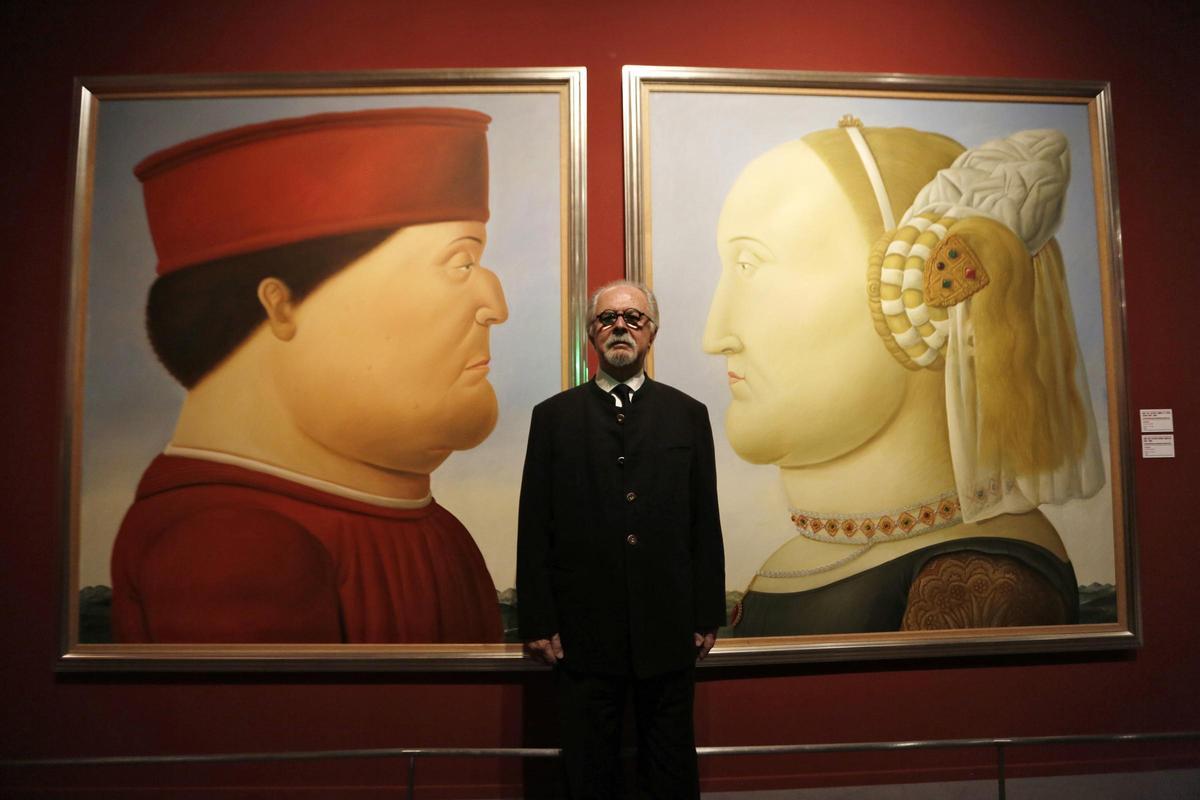 Fernando Botero, en Pekín delante de su obra 'Después de Piero della Francesca'.