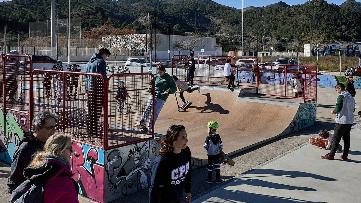 Una imatge de la jornada de promoció de l'skate de diumenge al parc de Roís de Corella