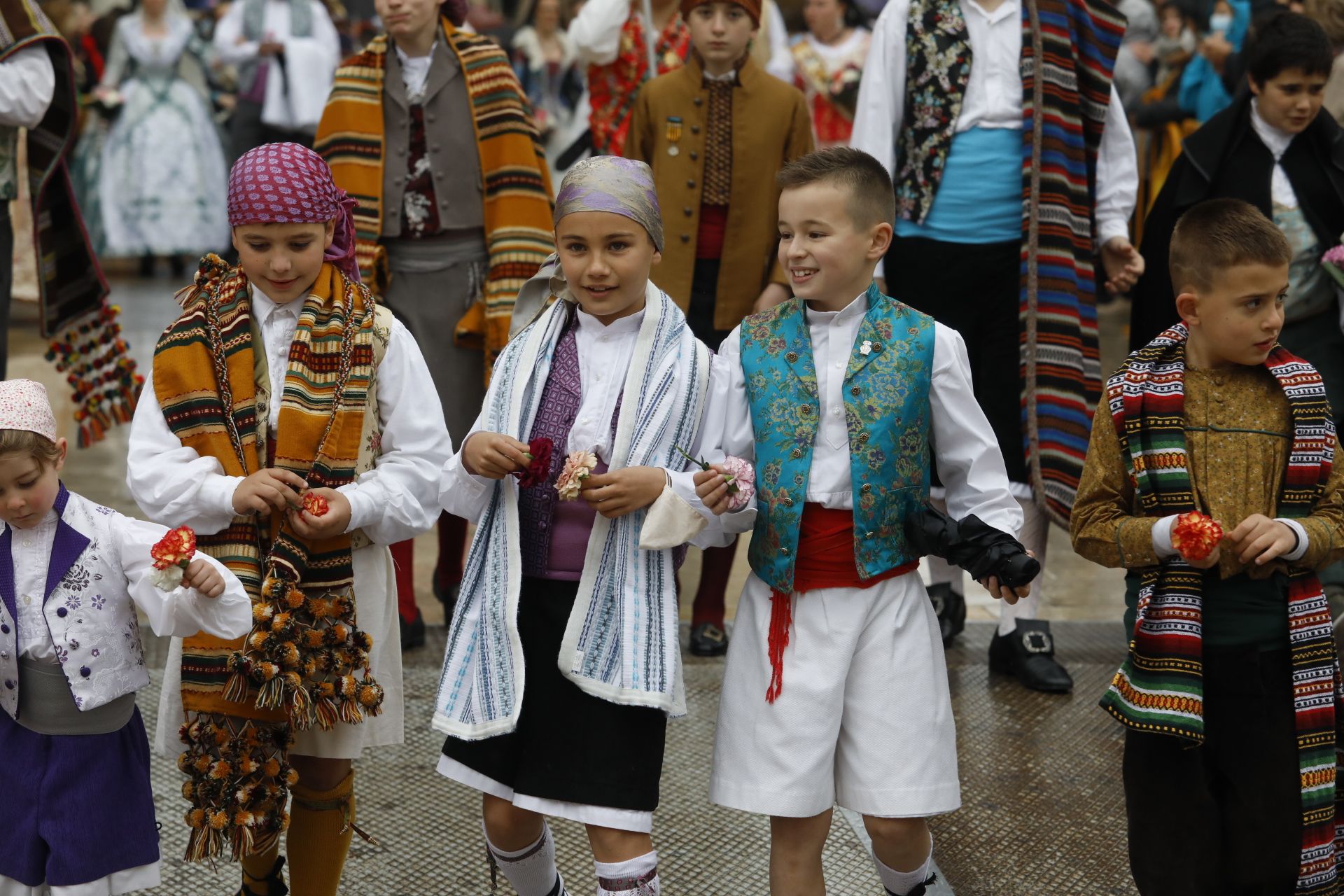Búscate en el primer día de Ofrenda por la calle Quart (entre las 15.30 y las 17.00 horas)