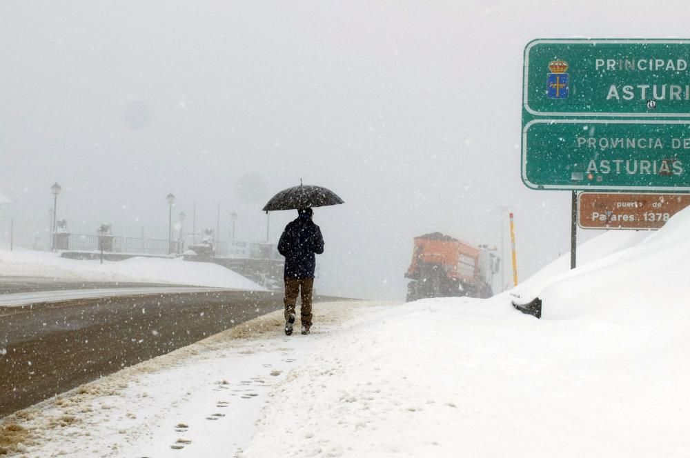 Temporal de nieve en Pajares