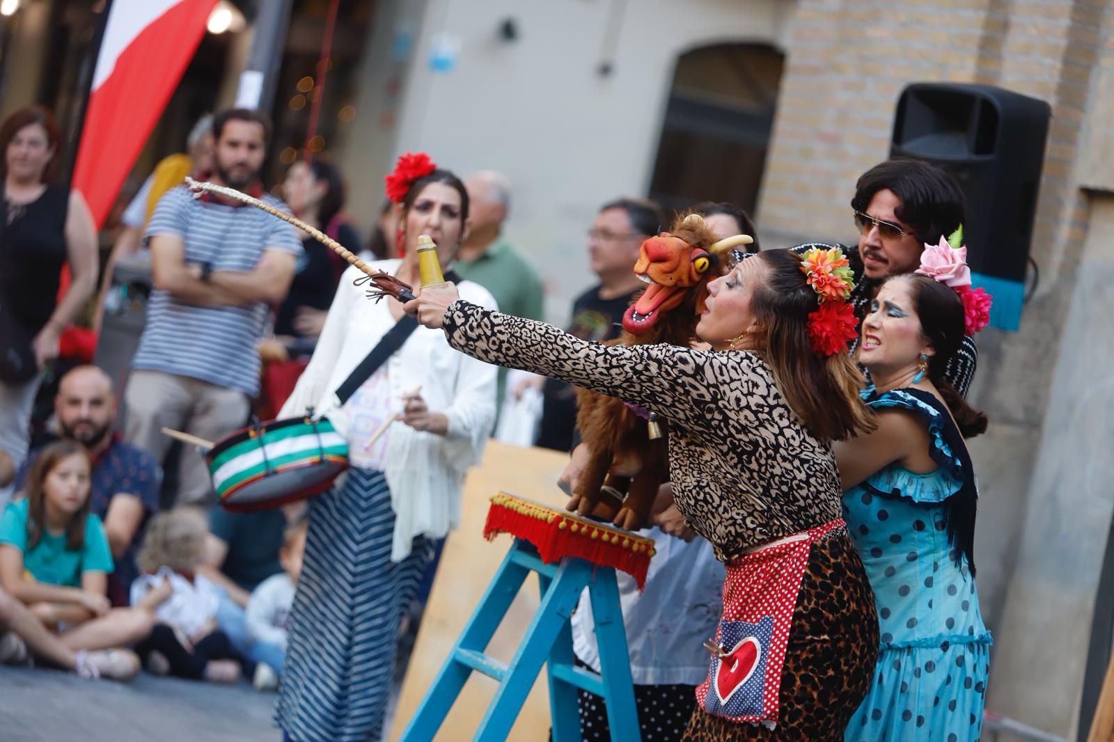 EN IMÁGENES | Off de calle: el espejo negro (Andalucía) presenta La cabra