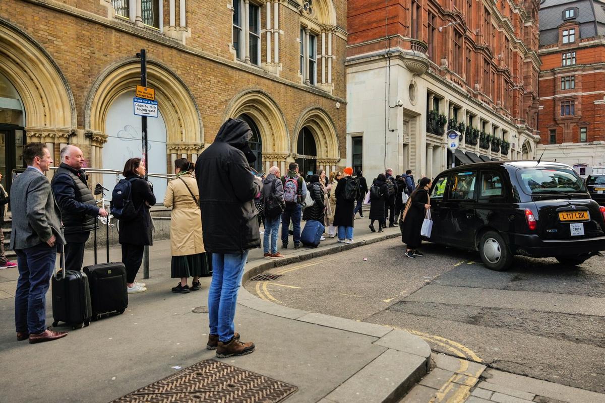 La huelga en el metro de Londres paraliza todas las líneas