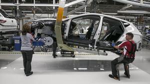 zentauroepp38105680 barcelona  19 04 2017 economia   cadena de montaje del coche191017140630