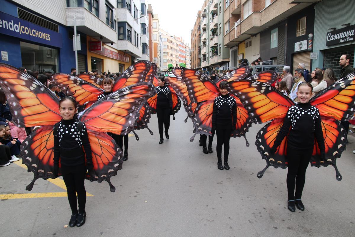 Las mejores imágenes de la Cabalgata del Ninot Infantil de Burriana 2026