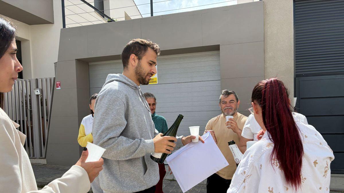 Video | La Junta entrega las llaves de cuatro nuevas viviendas de promoción pública en alquiler en Portaje