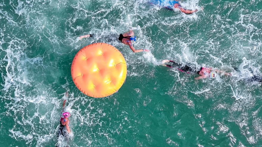 María de Valdés, en la cita de París de la Copa del Mundo de Aguas Abiertas