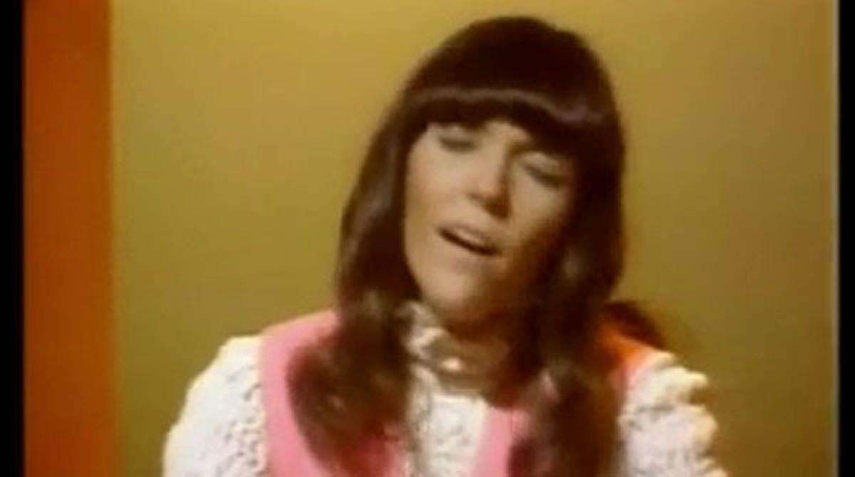 Videoclip de la cançó ’Close to you’, interpretada pel grup The Carpenters el 1970 i convertida en èxit rotund.