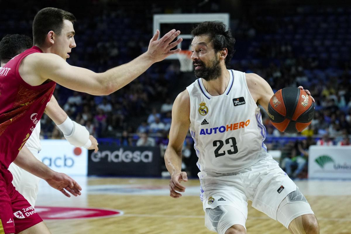 Llull, durante un partido con el Casademont Zaragoza