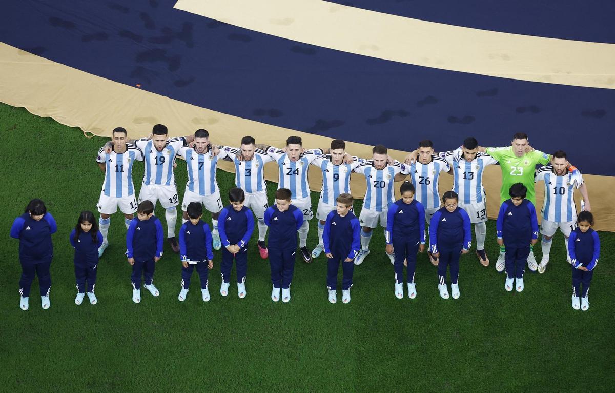 La alineación de Argentina ante Francia