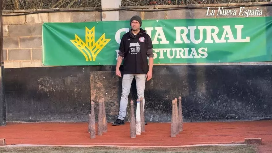 VÍDEO: Así es la Peña La mudera en Tuilla