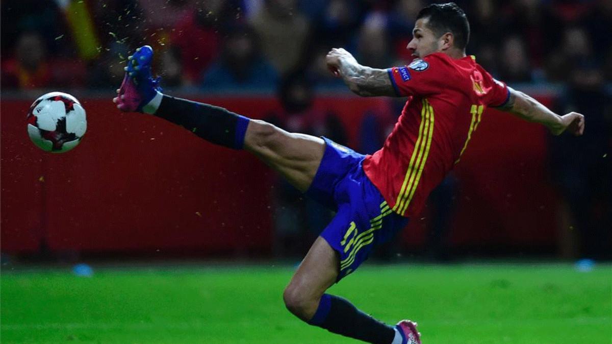 Vitolo playing for Spain