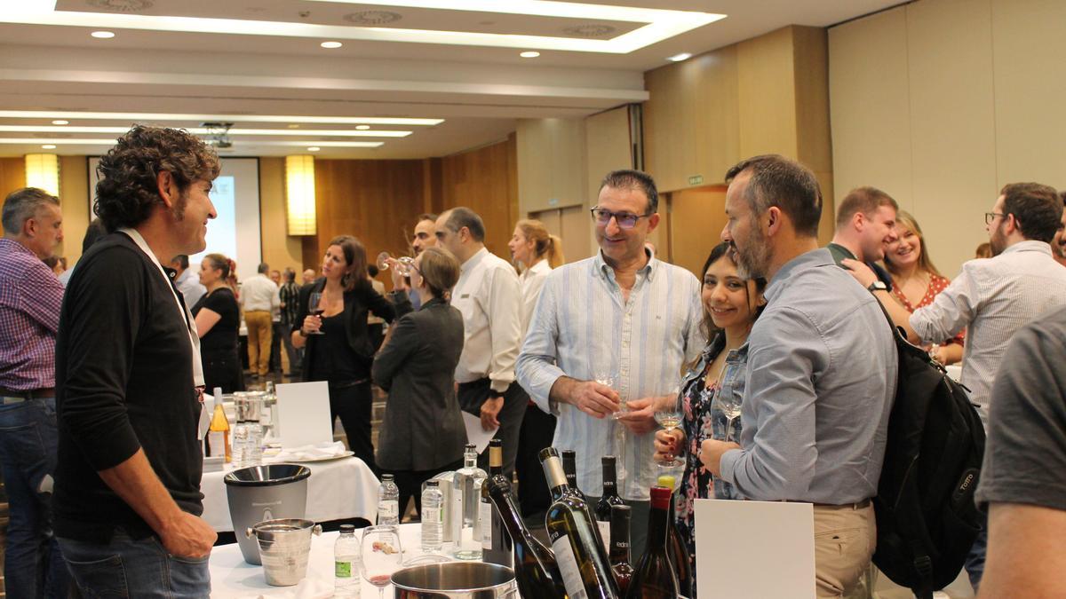 Primera Muestra de los Vinos de la Tierra de Aragón.