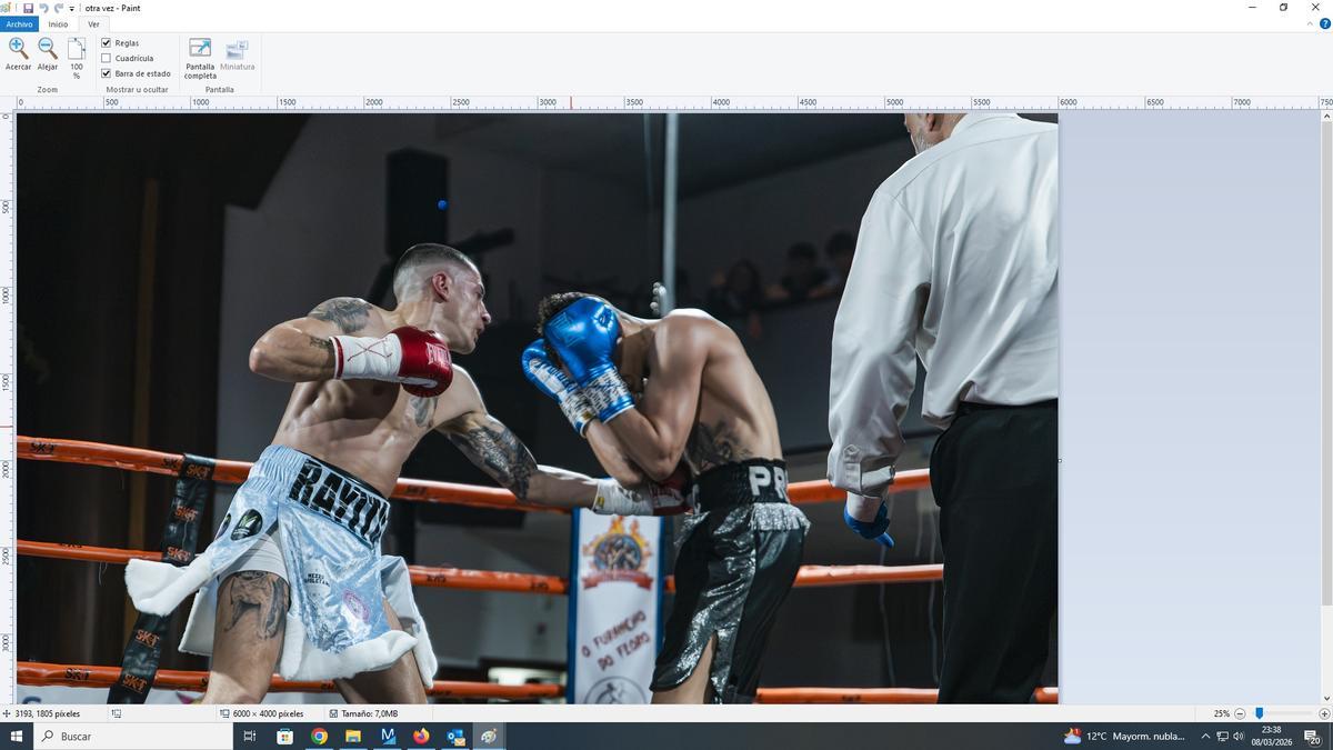 Kike García, durante su pelea.