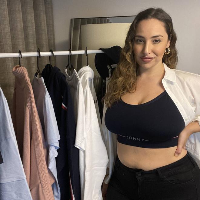 Como amiga de la marca, Jada Sezer ha colaborado en varias ocasiones con Tommy Hilfiger