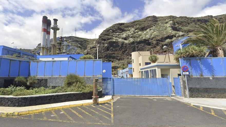 Acceso principal a la estación de Los Guinchos. | E.D.