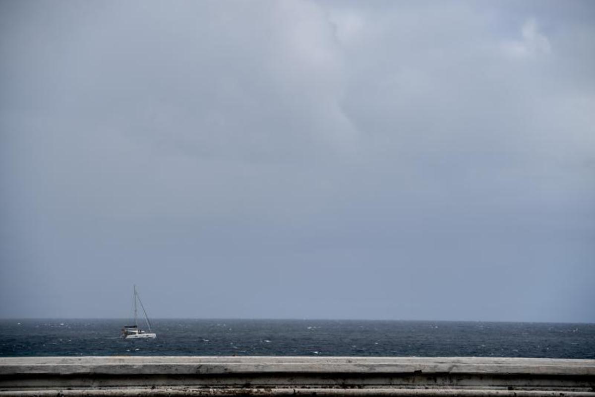 LAS PALMAS GRAN CANARIA 17-01-19 LAS PALMAS DE GRAN CANARIA. METEOROLOGIA. LLuvia y arcoiris.    FOTOS: JUAN CASTRO  | 18/01/2019 | Fotógrafo: Juan Carlos Castro