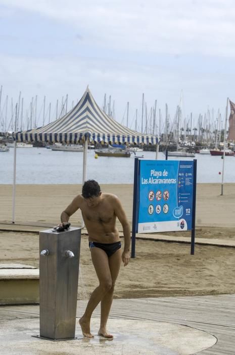 CONTAMINACION EN LA PLAYA DE LAS ALCARAVANERAS