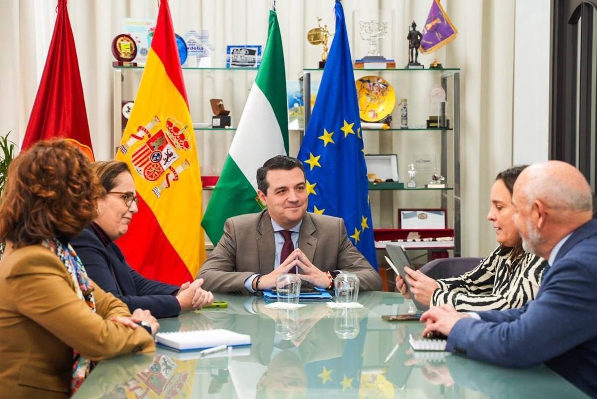 Reunión de Bellido y Torrent con responsables de Tess