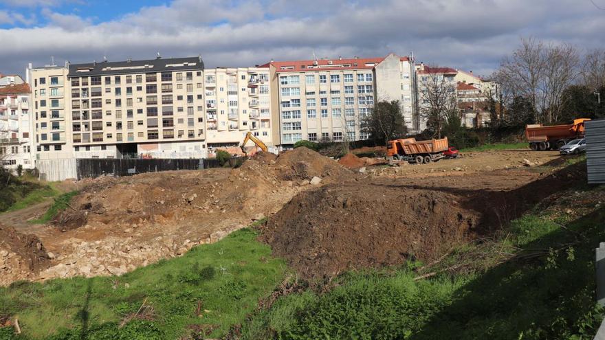 Febrero, horizonte para adjudicar el proyecto y la obra del parque con piscina y parking de Canedo