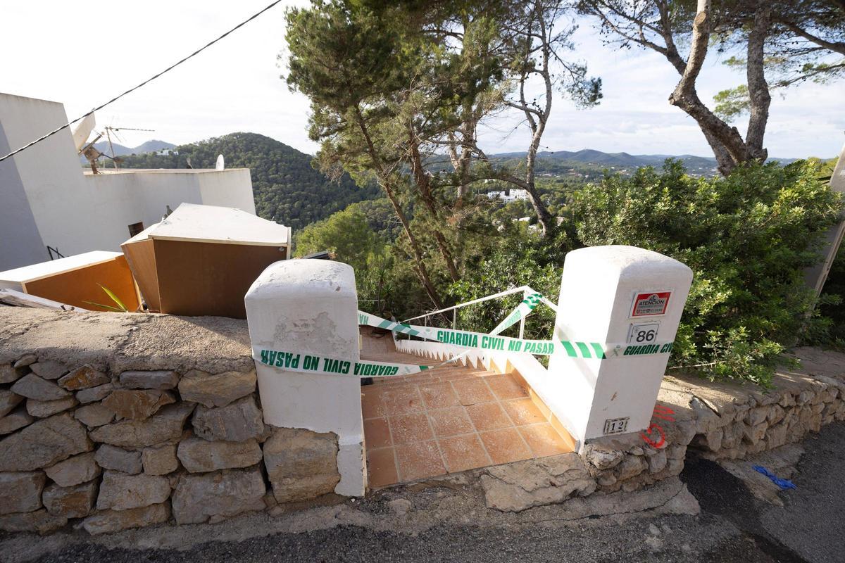 Las imágenes del derrumbe que dejó dos trabajadores heridos en Santa Eulària