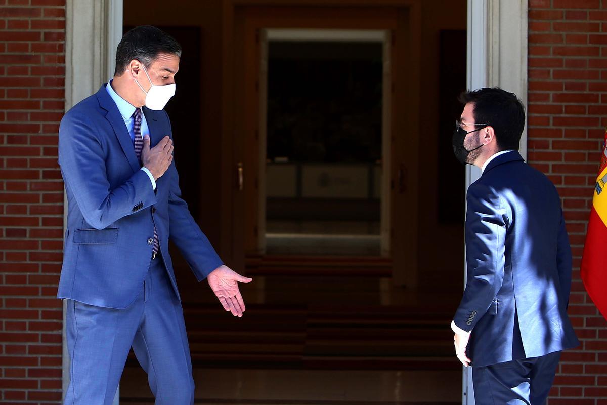 El presidente del Gobierno, Pedro Sánchez, recibe en la Moncloa al 'president', Pere Aragonès, este 29 de junio.
