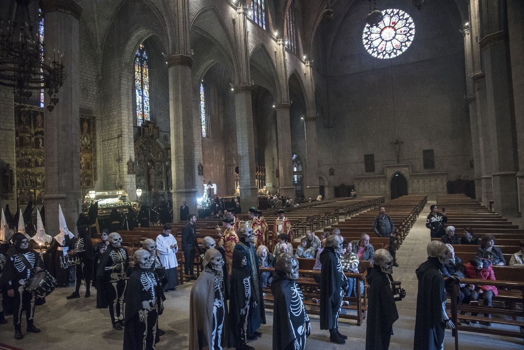 Les millors imatges de la processó de Divendres Sant de Manresa