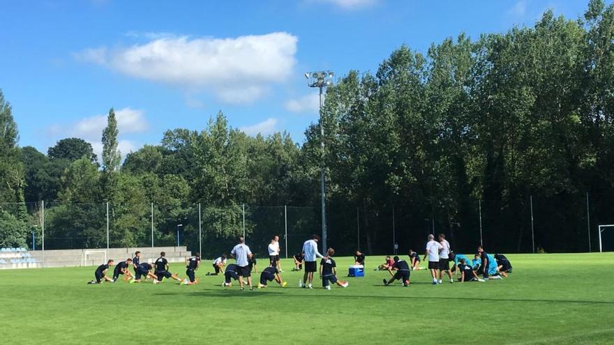 Segundo entrenamiento de Anquela al mando del Real Oviedo.