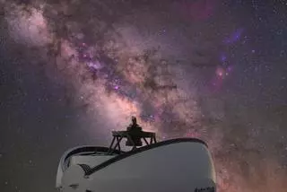 Giro en la astrofísica moderna: el IAC descubre que la galaxia Messier 74 duplicó su tamaño tras un estirón "explosivo"