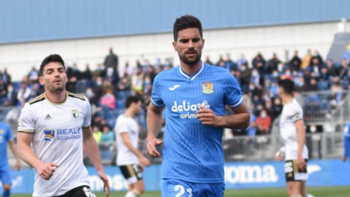 Adrián González en un partido con el Fuenlabrada, su último club.