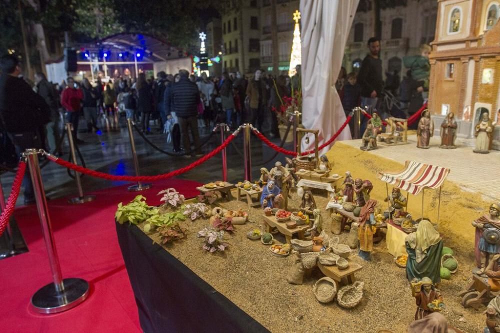 Encendido de luces de Navidad e inauguración del Belén en Cartagena